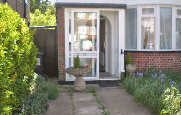 Frond door extension in Puttney